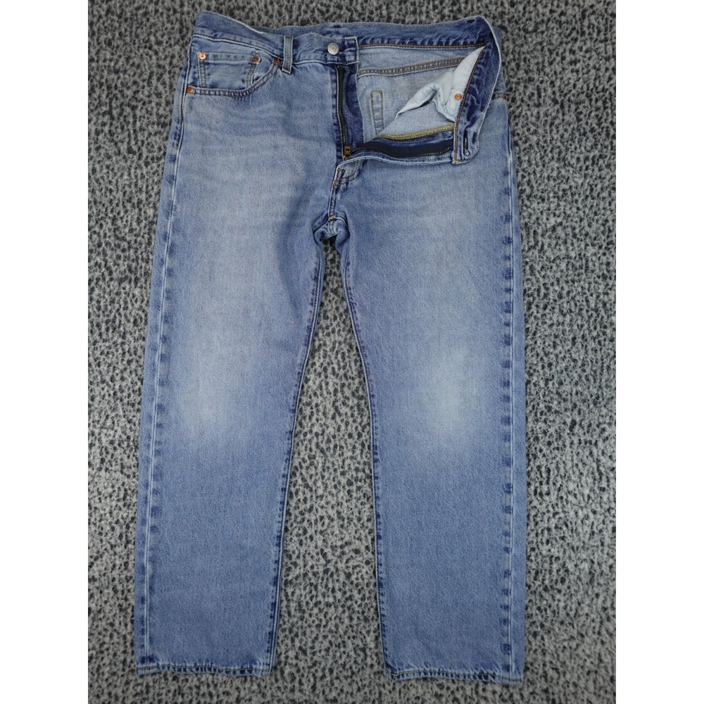 Levis 551 Z Authentic‎ Straight Jeans Mens 33x30 Blue Good Mid Wash Denim 24767